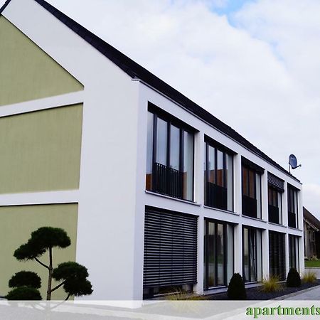 Apartments Neu-Ulm Bagian luar foto
